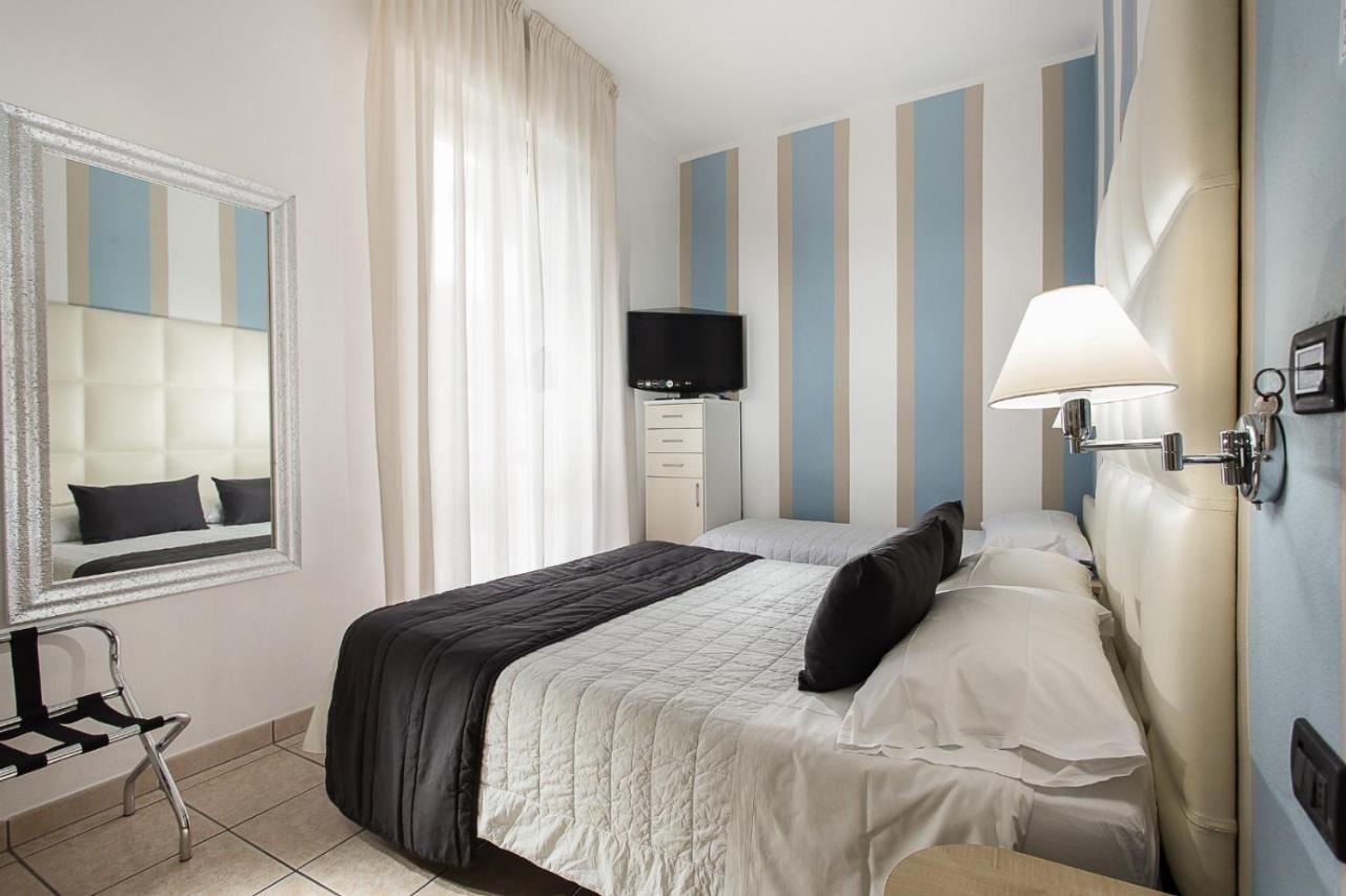 Hotel Flora Milano Marittima Dış mekan fotoğraf