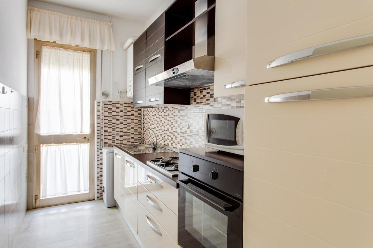 Hotel Flora Milano Marittima Dış mekan fotoğraf