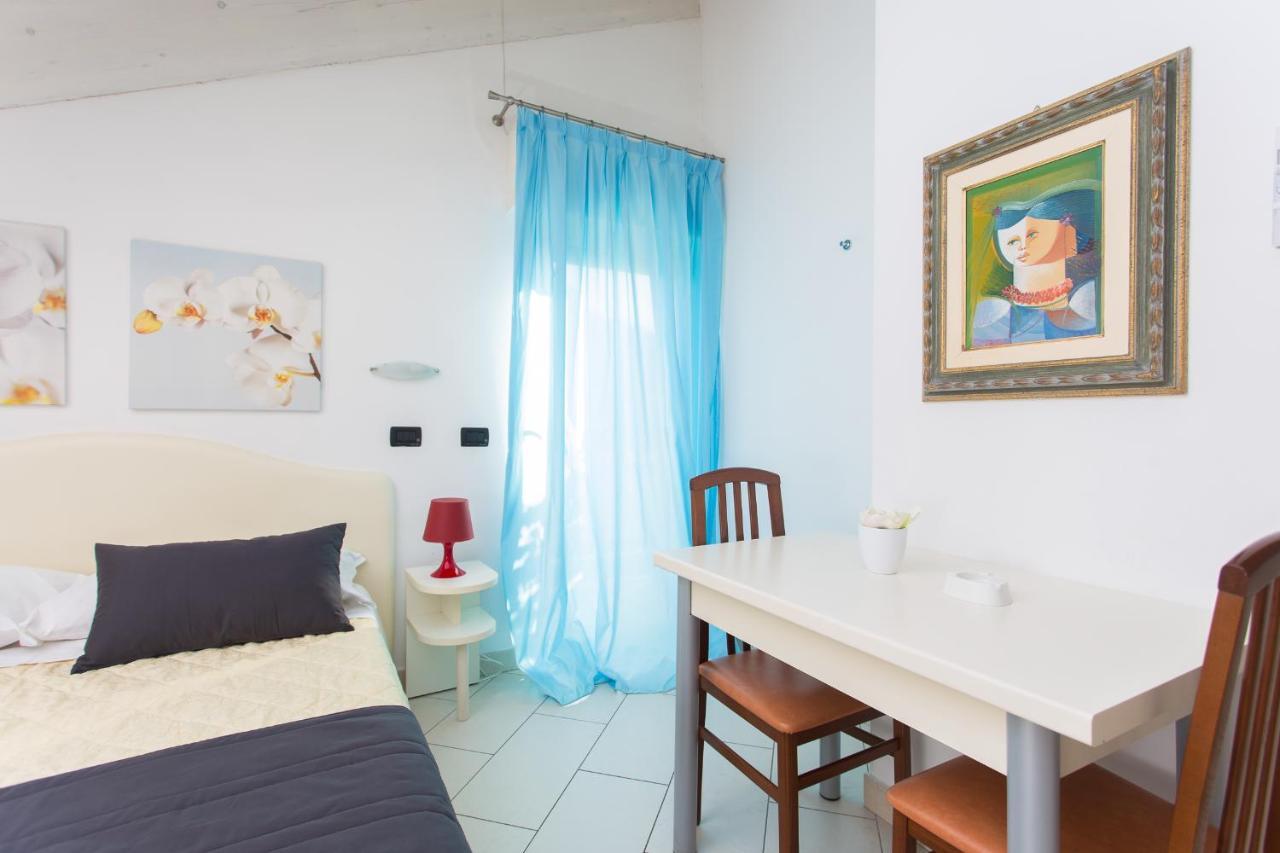 Hotel Flora Milano Marittima Dış mekan fotoğraf